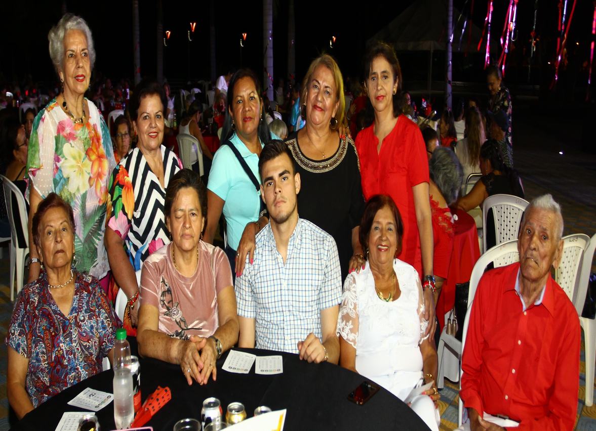 María Sonia Gomez Medina, Luz Marina Gomez, Dennis Ardila Díaz, Amparo González de Perdomo, Emilse Peña Joven, Concepción Cardozo, María Ortiz de Forero, Andrés David Guevara, Delia Joven, Urpiano Cortés.